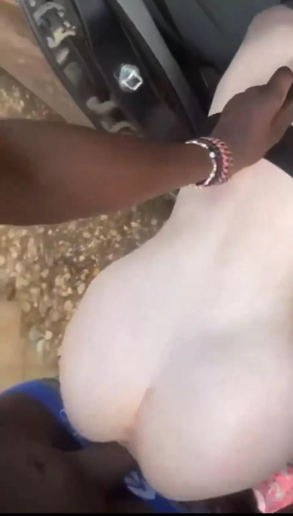 Car was to small to give her from the back