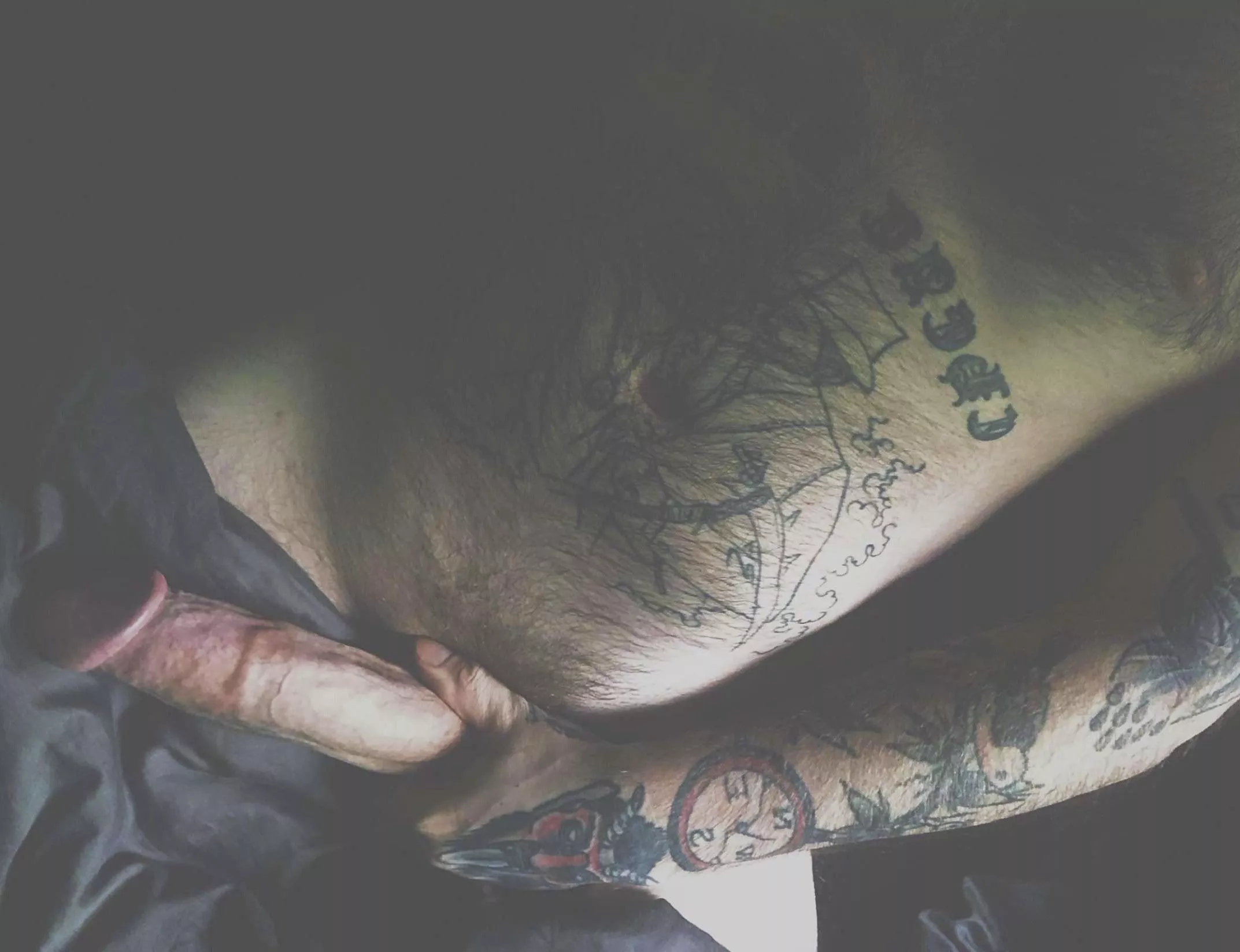 Come ride this cock until it fills you up 😈