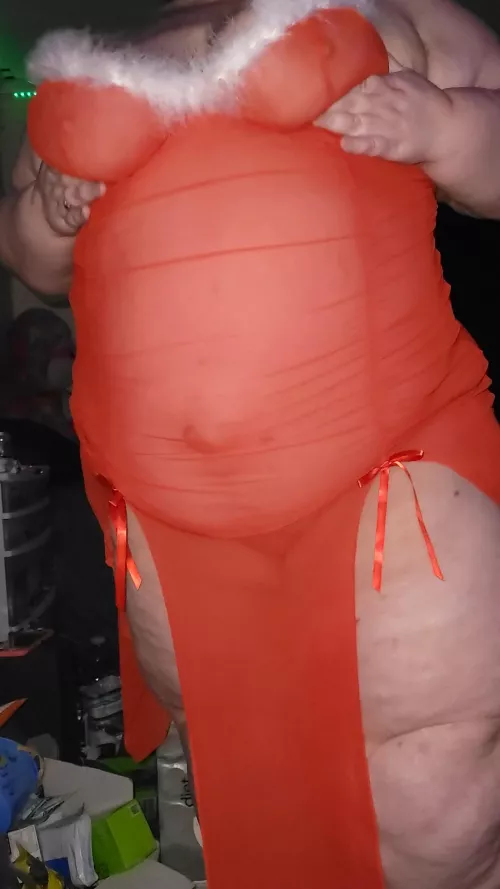 Getting ready for my holiday photo session 