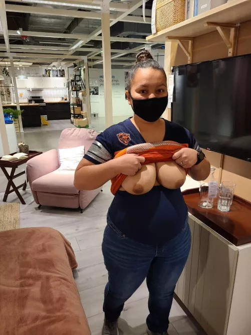 Have a great Thanksgiving! And enjoy this flash! 