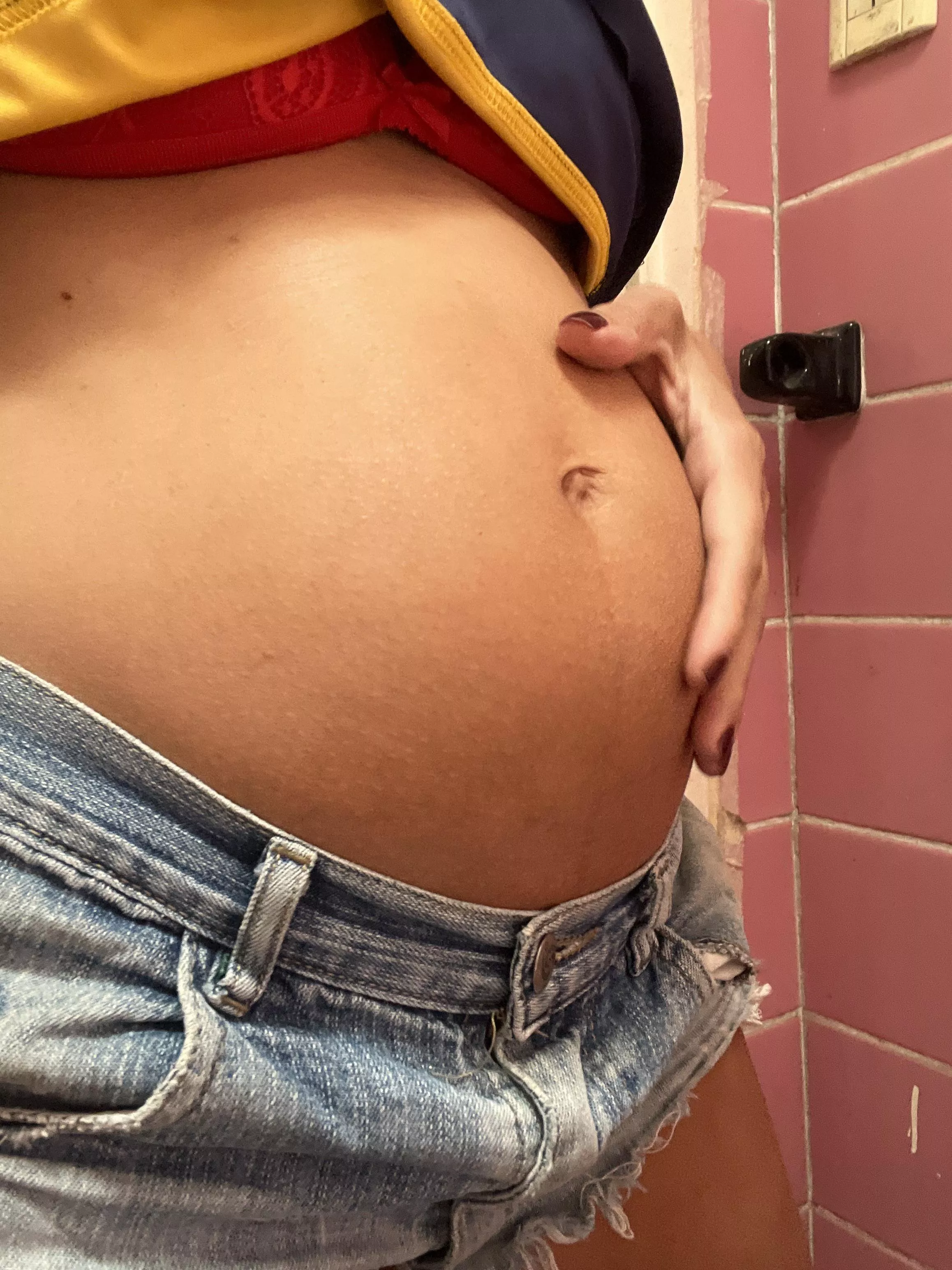 I ate so much that I look pregnant