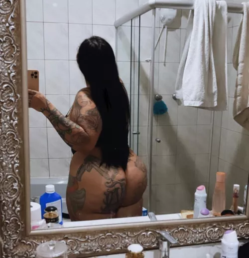 I hope you'd fuck a naughty office girl like me
