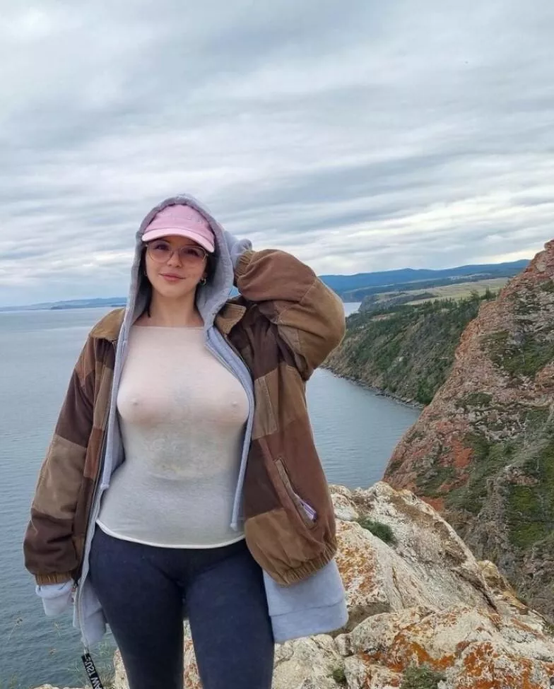 I love teasing you with such tight clothes