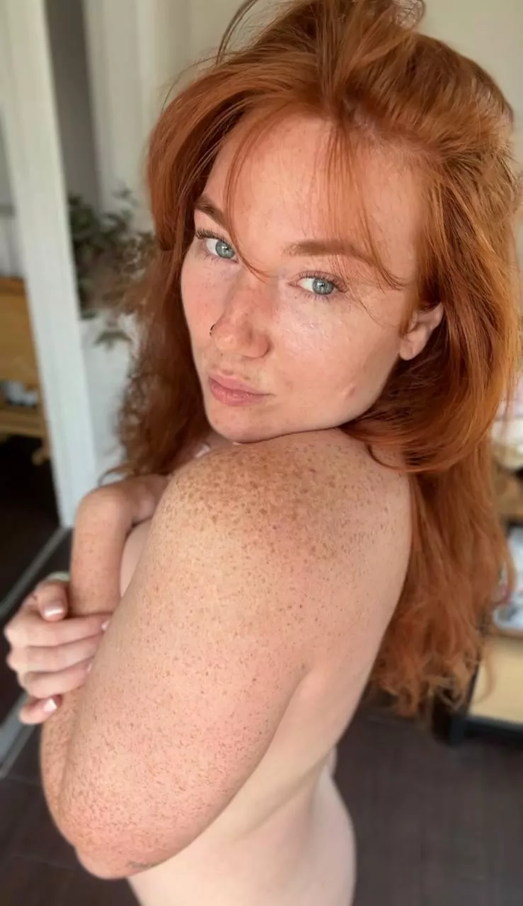 I need a warm hand to spread sunscreen on these hard to reach spots...[IRTR]