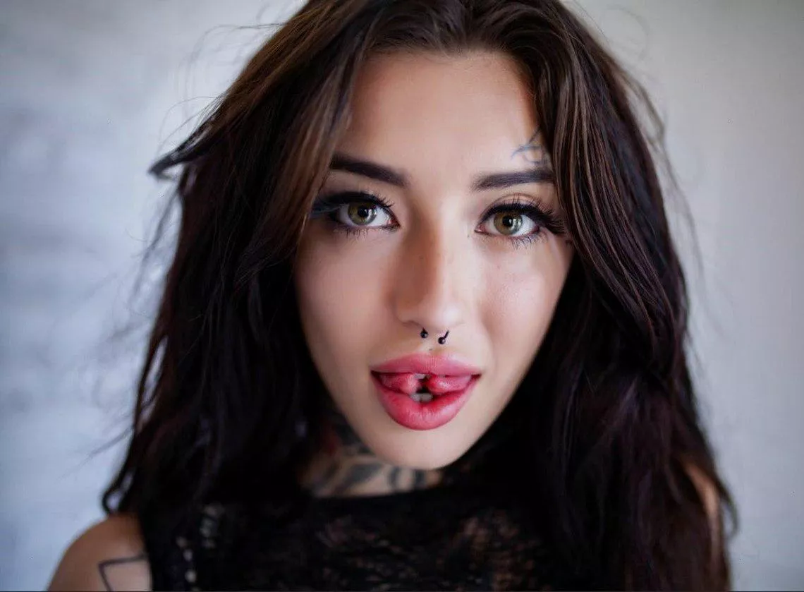 I'm your favorite snake, right?