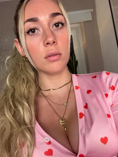 It’s December ,which means i‘m accepting new slaves, are you ready?