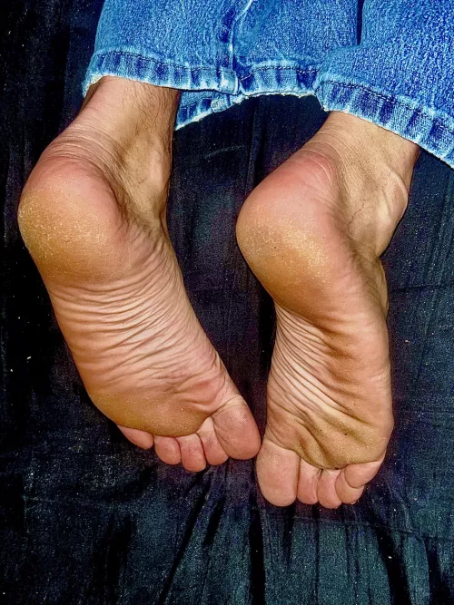 It’s kind of humiliating when you have to examine the bottoms of my bare feet. But ok!