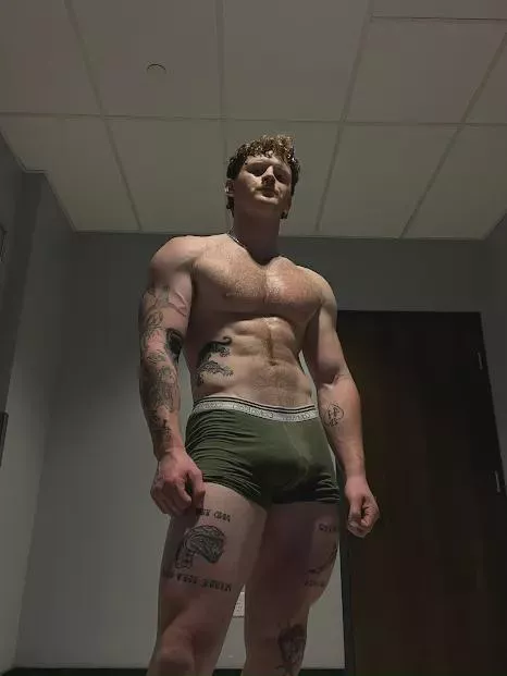 Ready to worship a 6'2