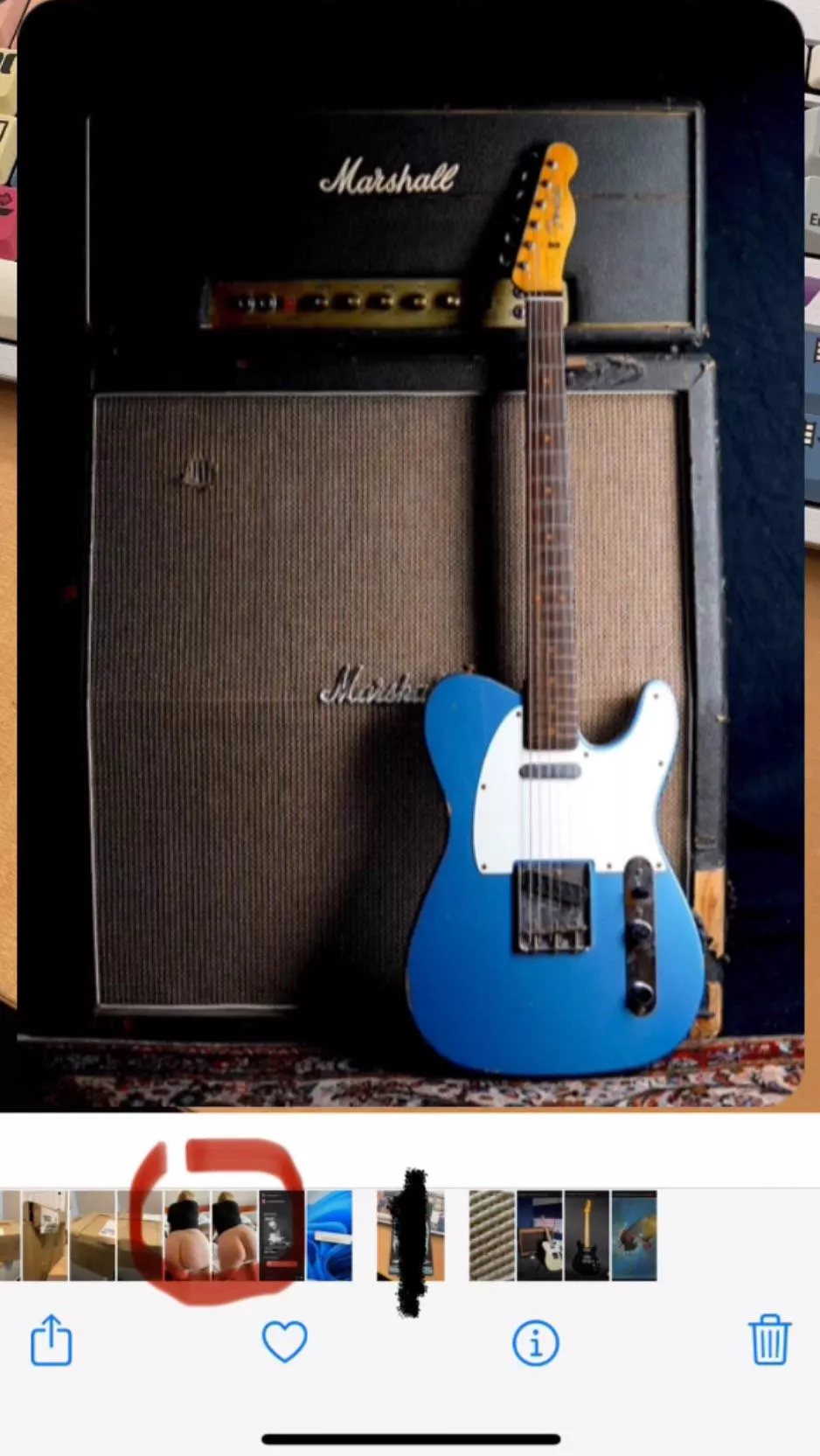 Sent this screenshot to my close friend in a chat.