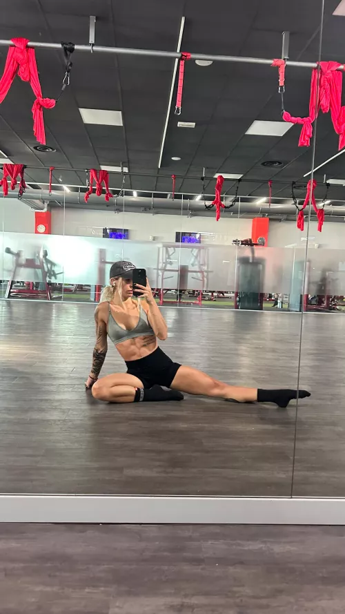 Stretching is so fun (OC)