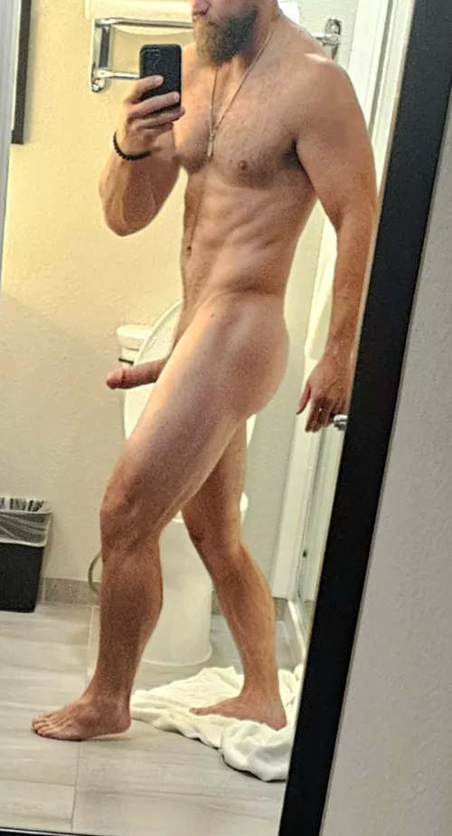 Sunday Funday in my hotel anyone [37]