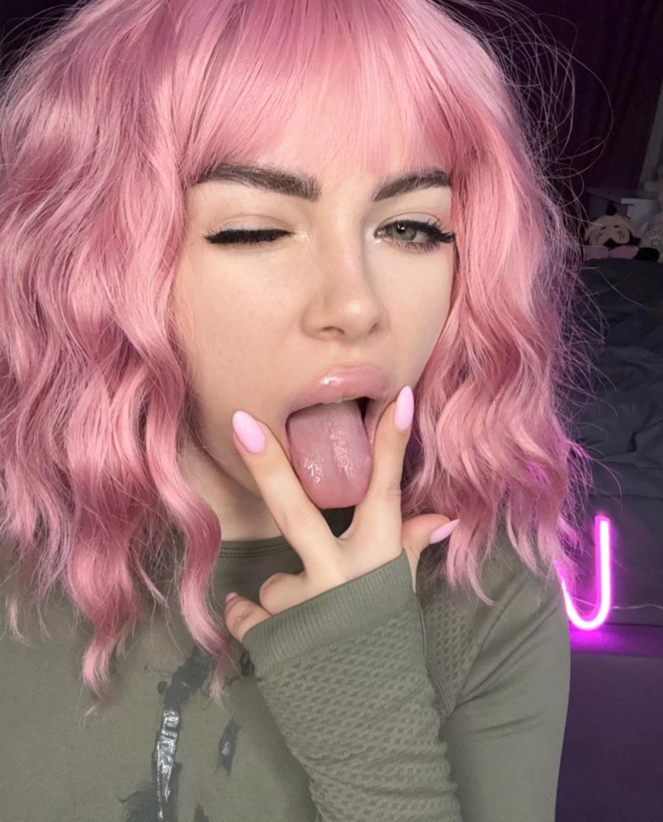 this is my hairstyle for a date night with you