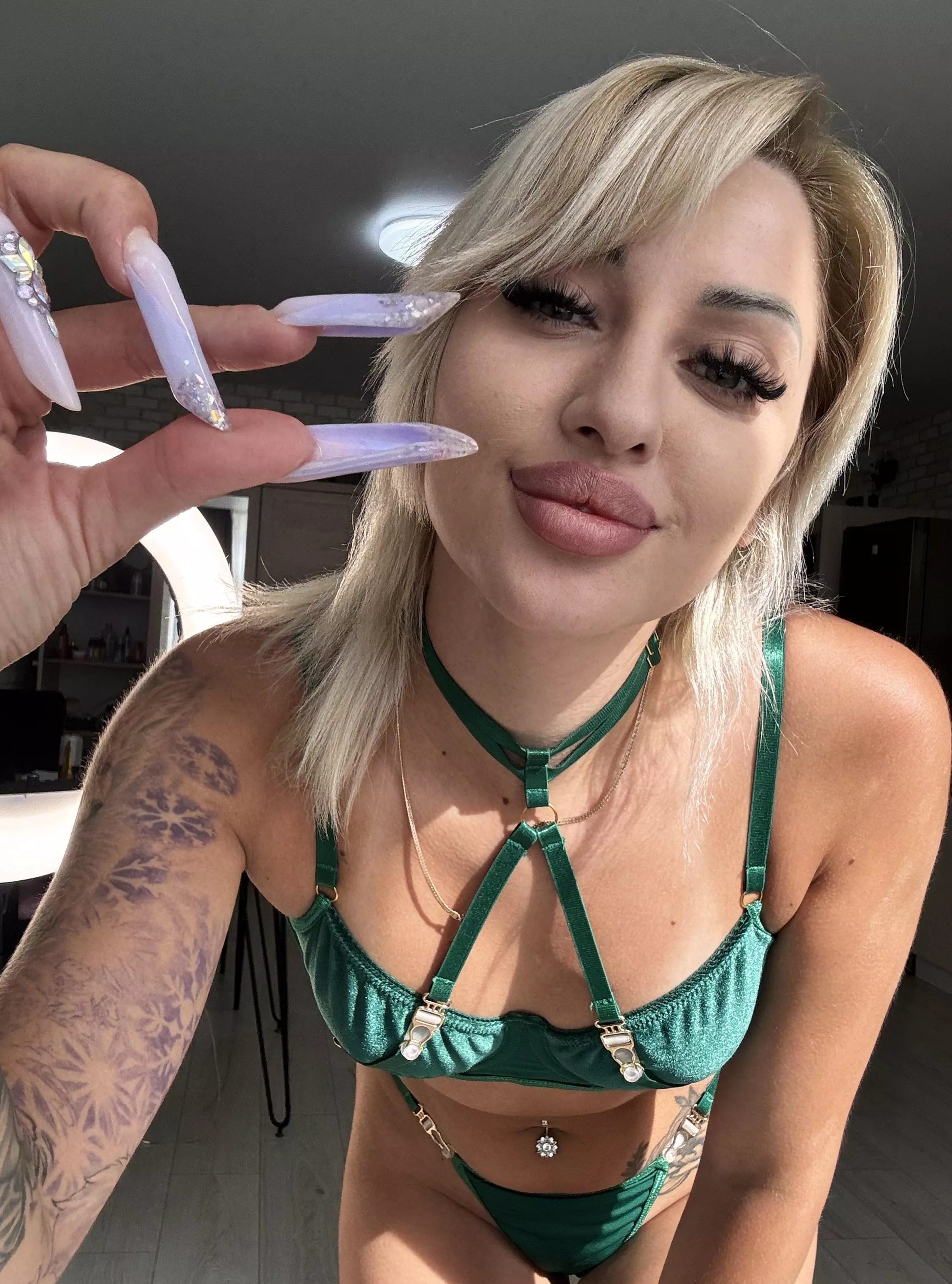 Your baby carrot dick doesn’t even deserve a second glance