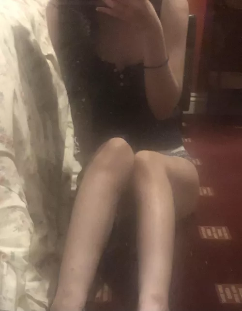 18f want an older man