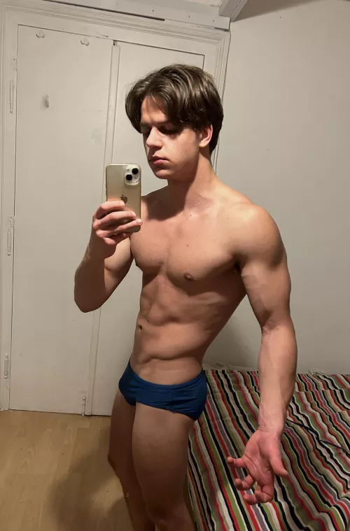 (20)Can i be your roommate?