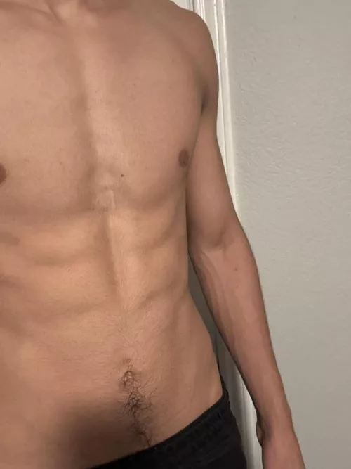 21[m4f/fm] skinny hung Latino bull, East Dallas area 