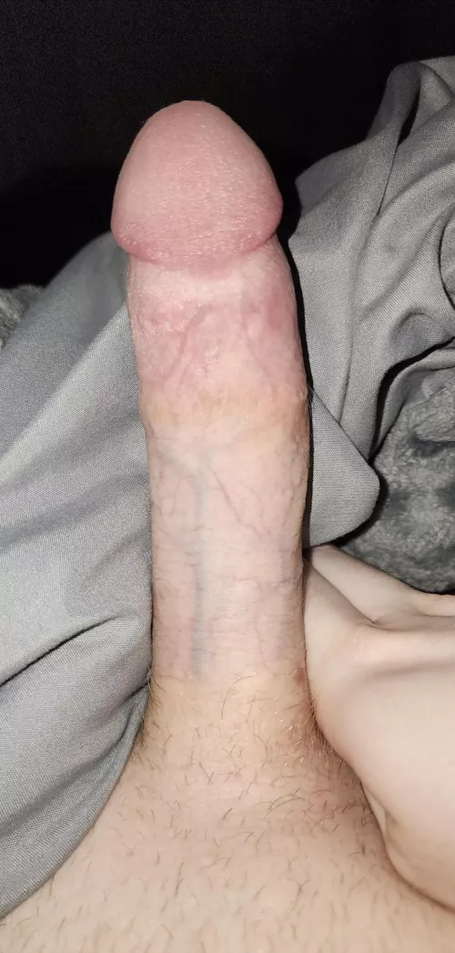 23 [M4F] looking for female friends 😉