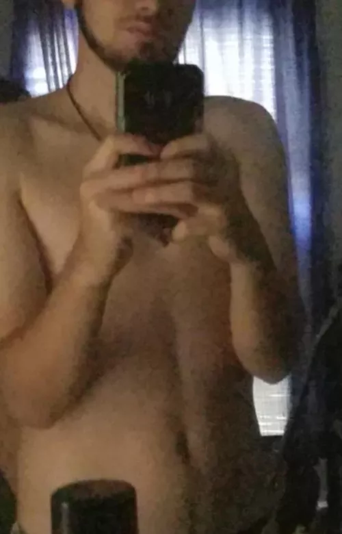 24 [M4F] #uniontown ISO nurse pussy 