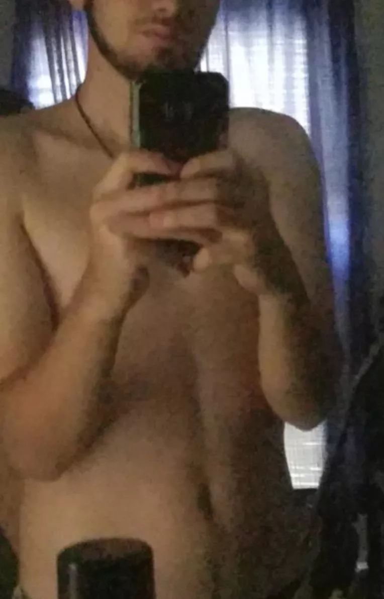 24 [M4F] #uniontown ISO nurse pussy 