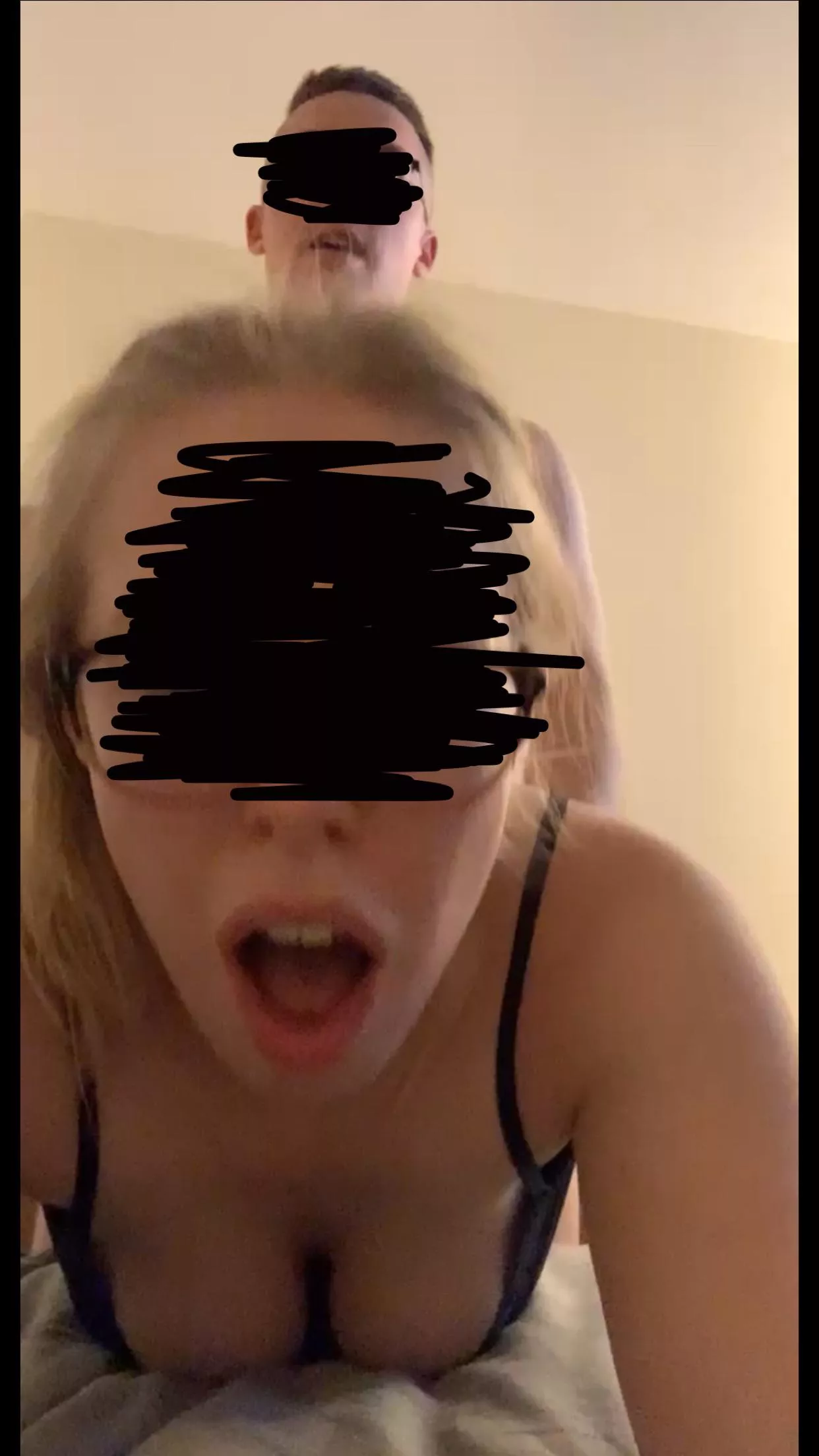 25[MF4MF] Had to do some after Thanksgiving doggy while we look for another couple 😇