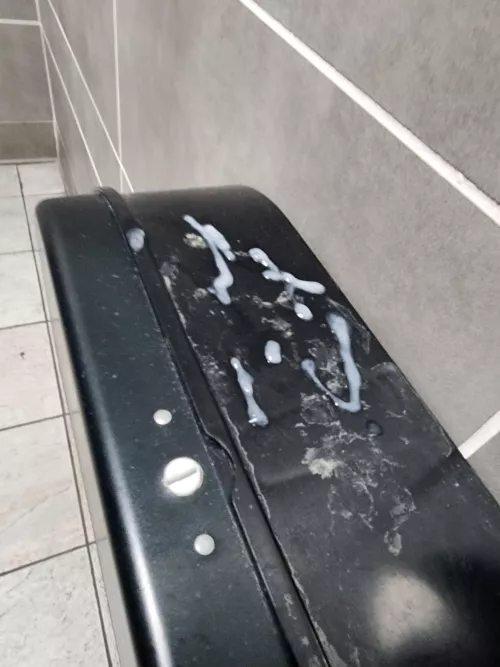 (34) Added my load to some old cum stains at the gym!