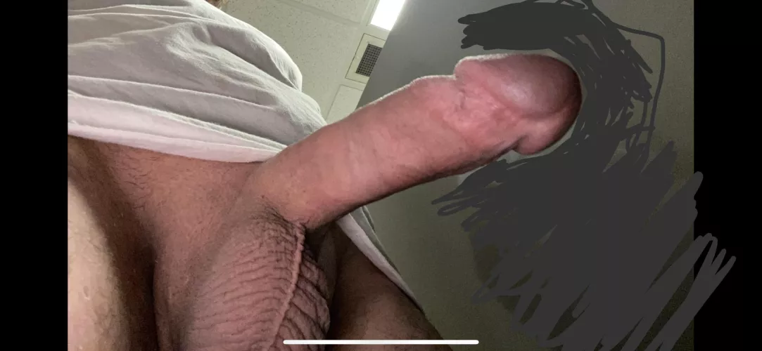 34 [M4F] #Sandusky - BWC needs warm hole for hotel fun