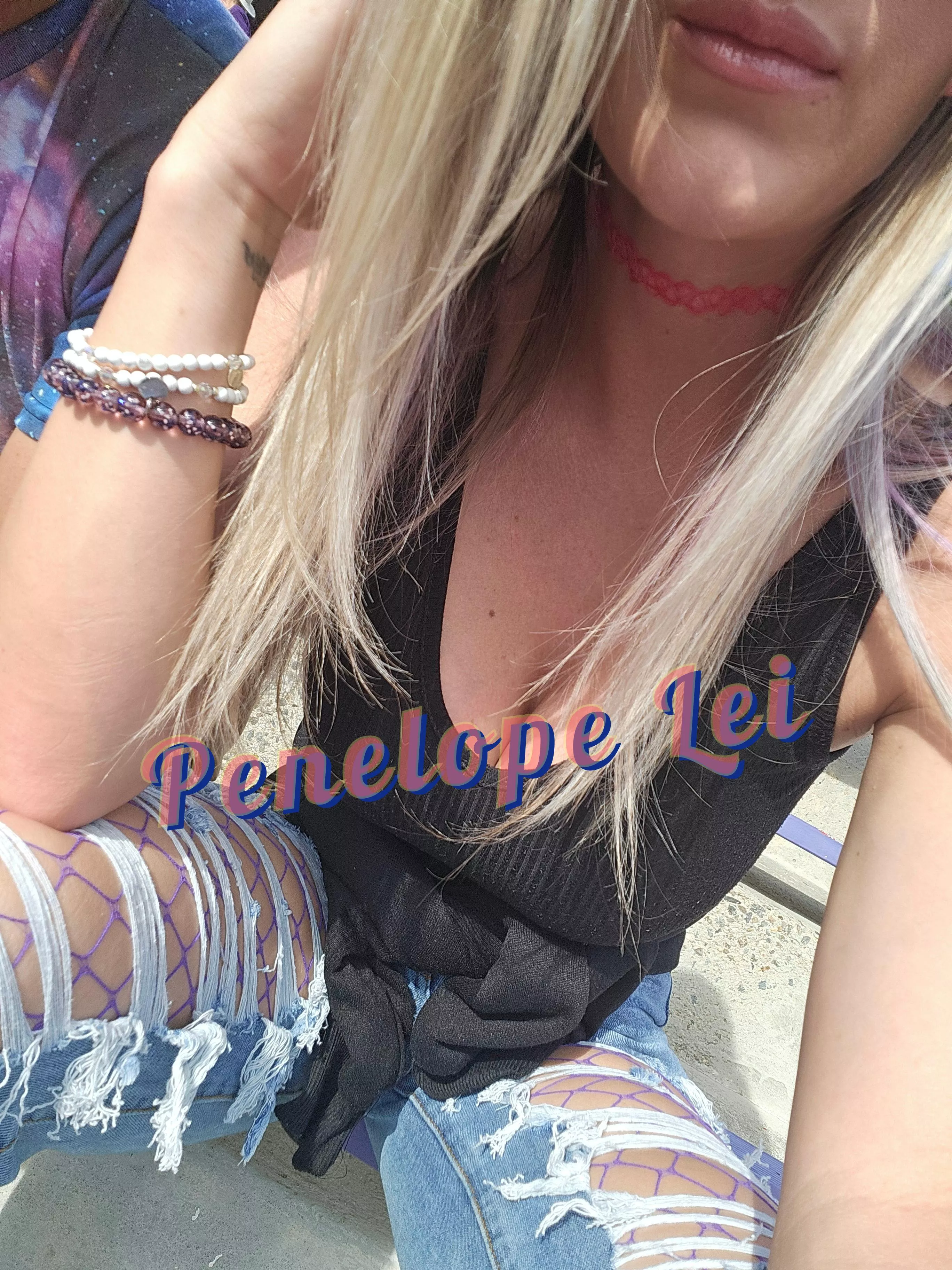 [37][F4M][GA] Ready for the warm weather to come back. Help keep me warm?