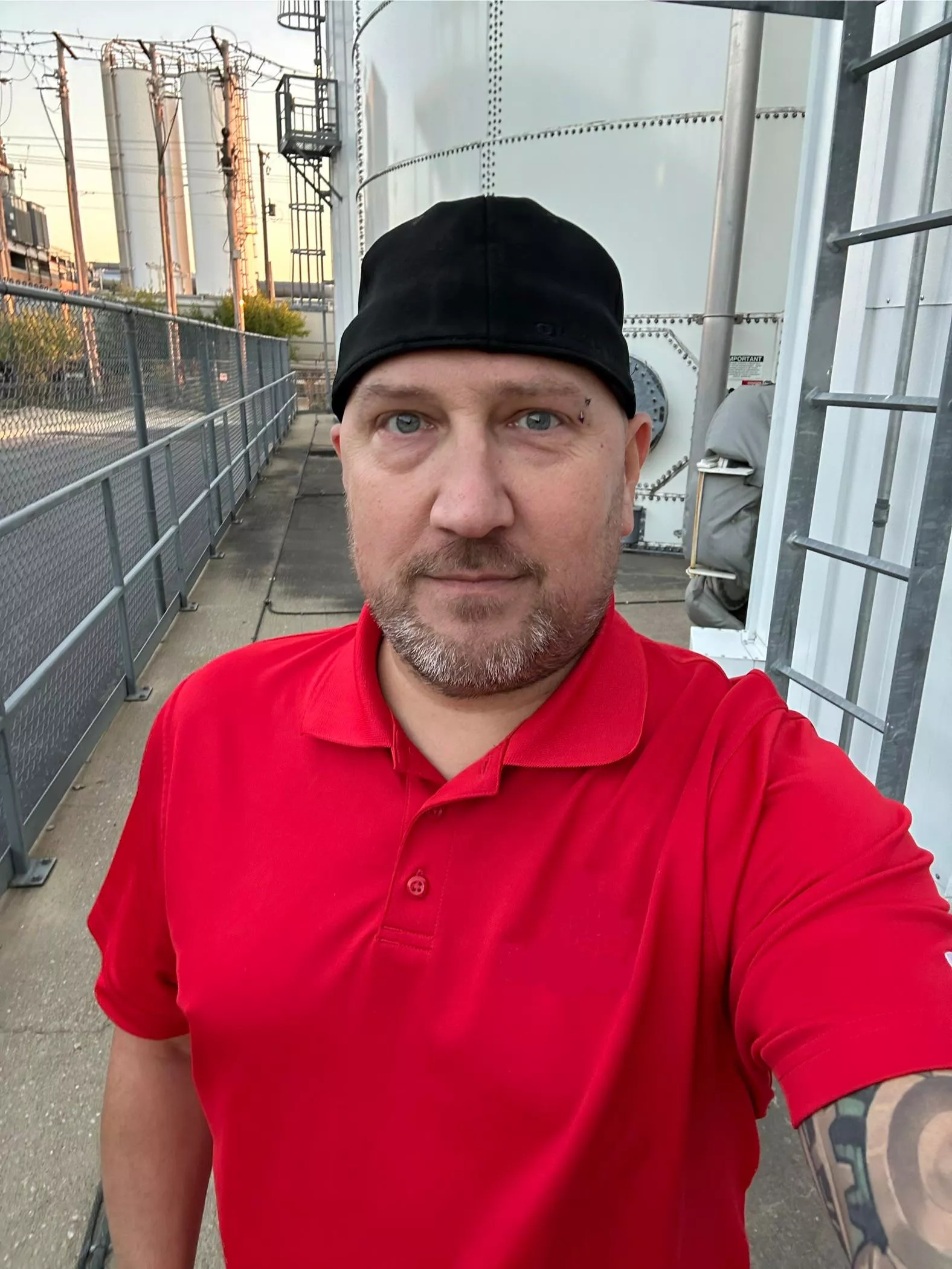 49[M4F] Who’s awake, serious, and near Celina, ready to have some fun?