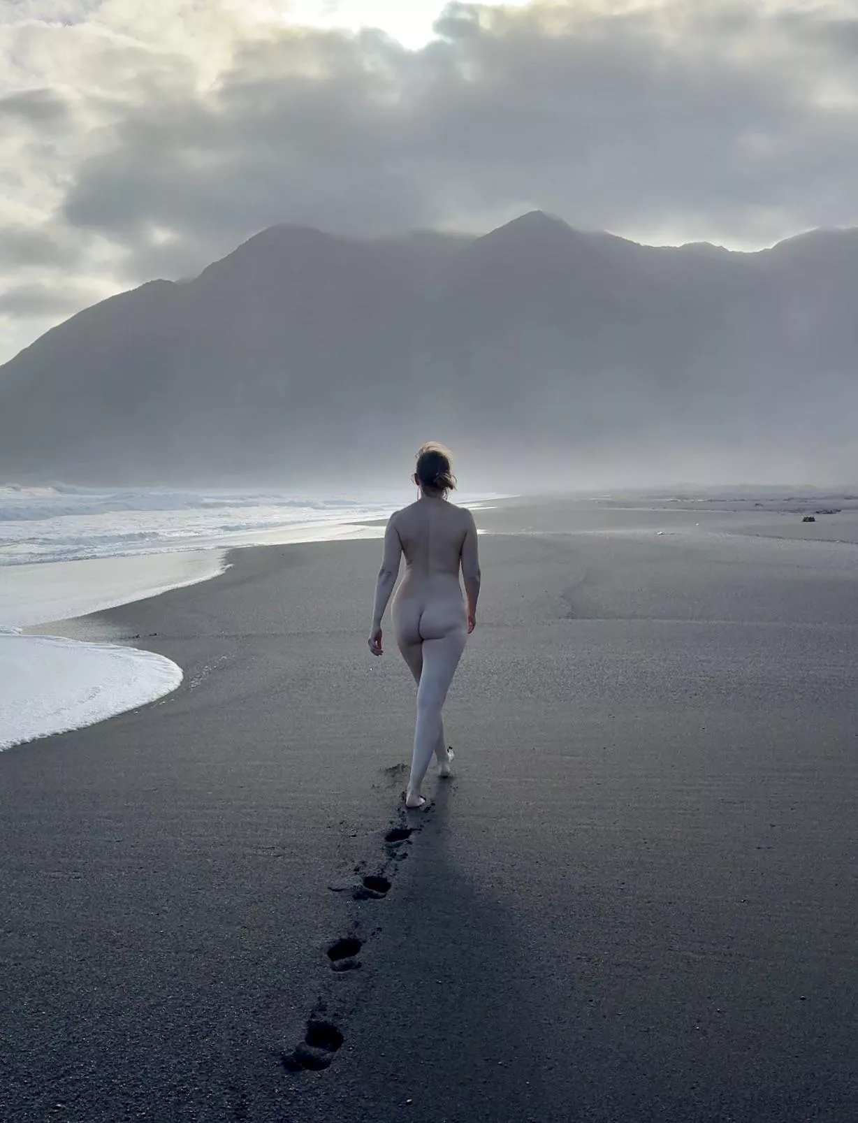 A fabulous day spent nude on a remote, wild beach (OC)