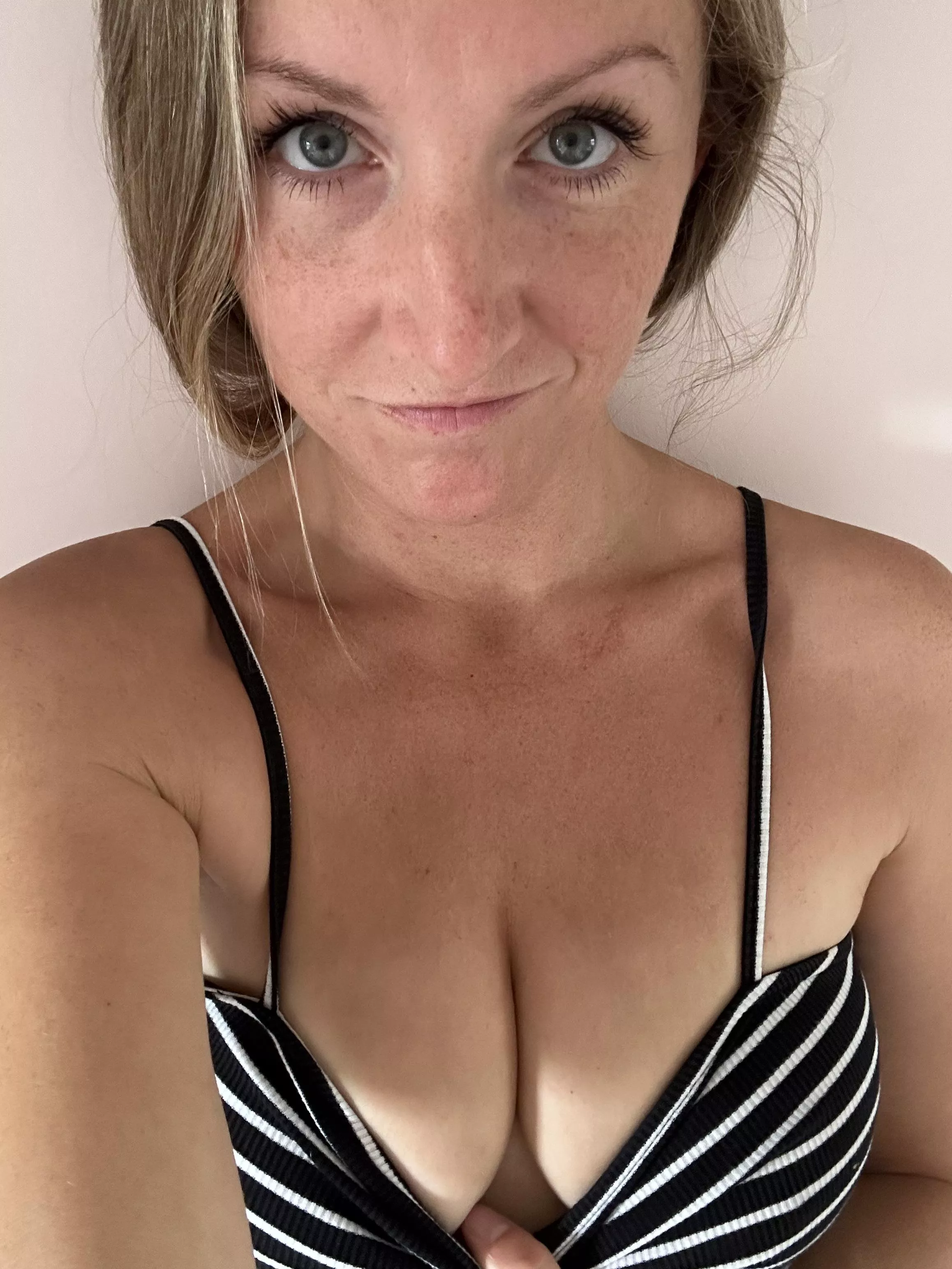 Always seducing hubby 