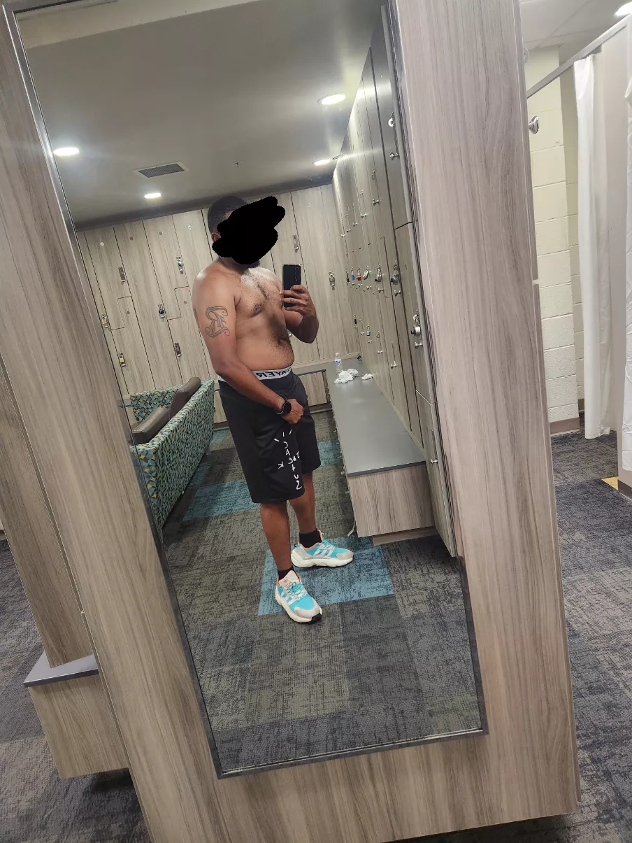 Anyone near Charleston (28 year old bbc )