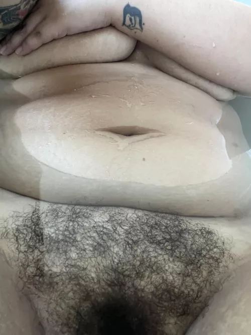 bath time with this bush🩷