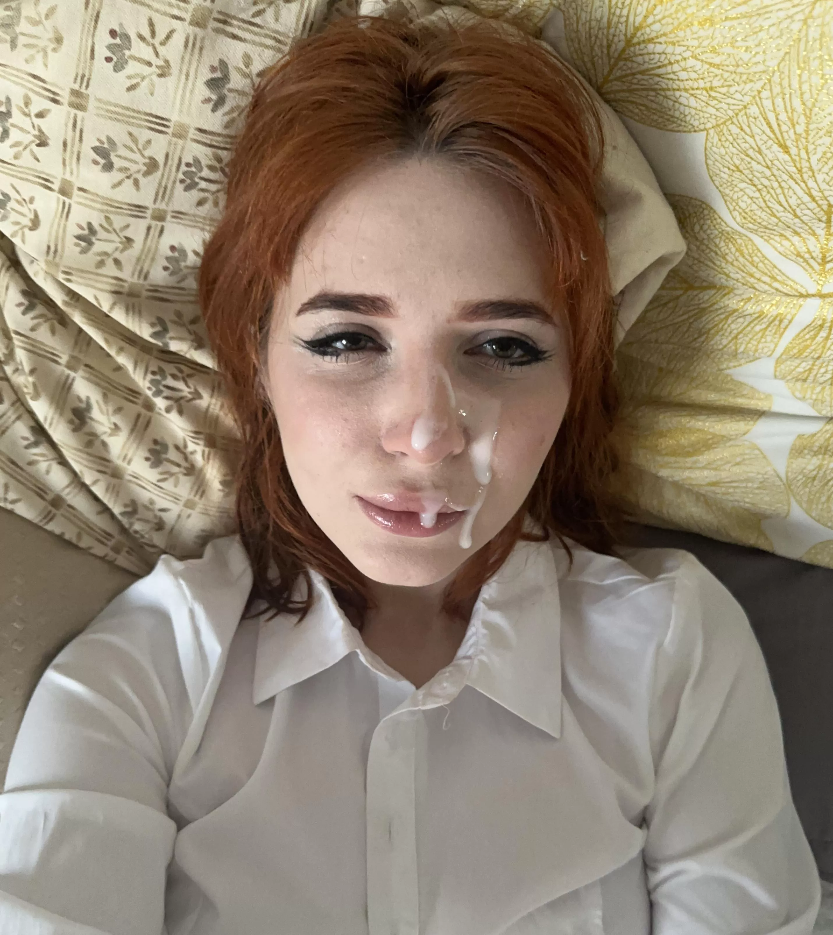 Beautiful cum selfies are my credo