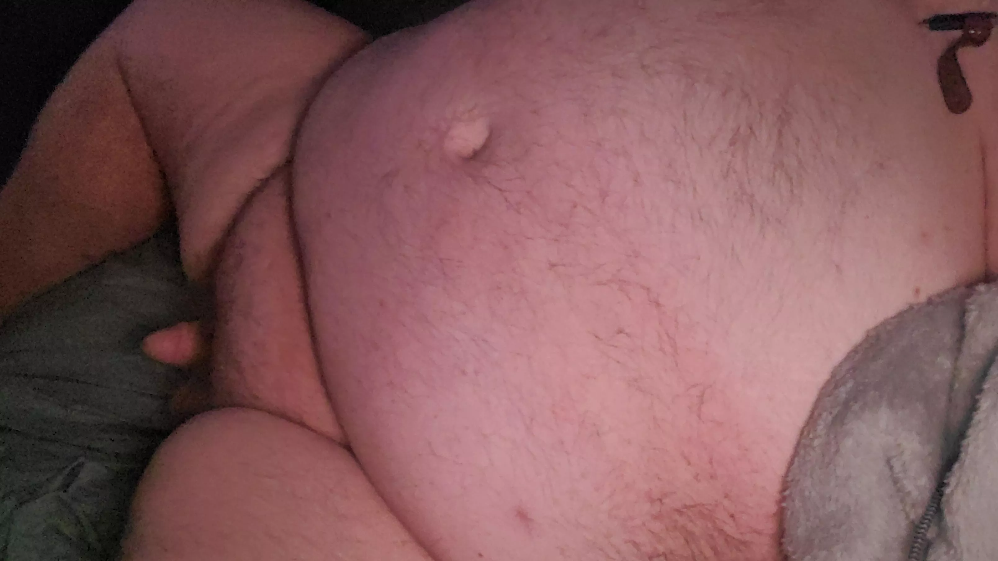 Big guy, little dick