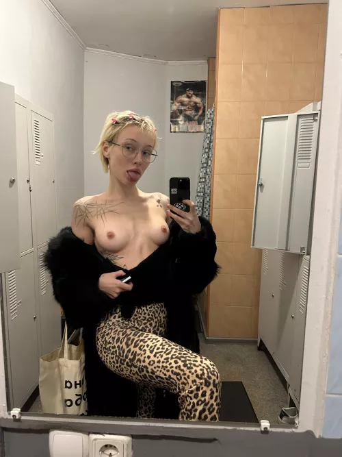 can you cum on my tits, daddy