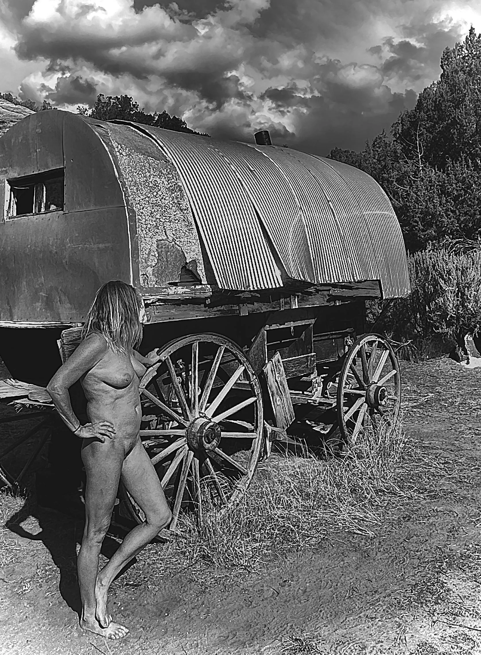 Covered Wagon Women