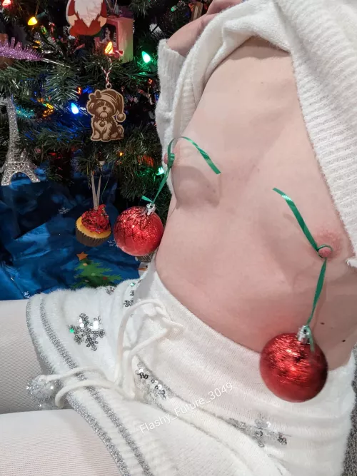 Decorate me like a Christmas tree 🎄(f)