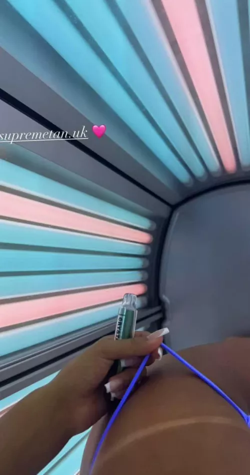 did you see them peeking🙈🙈😈