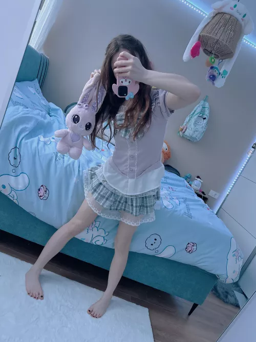 Don't mind me I'm just trying to be cute for you