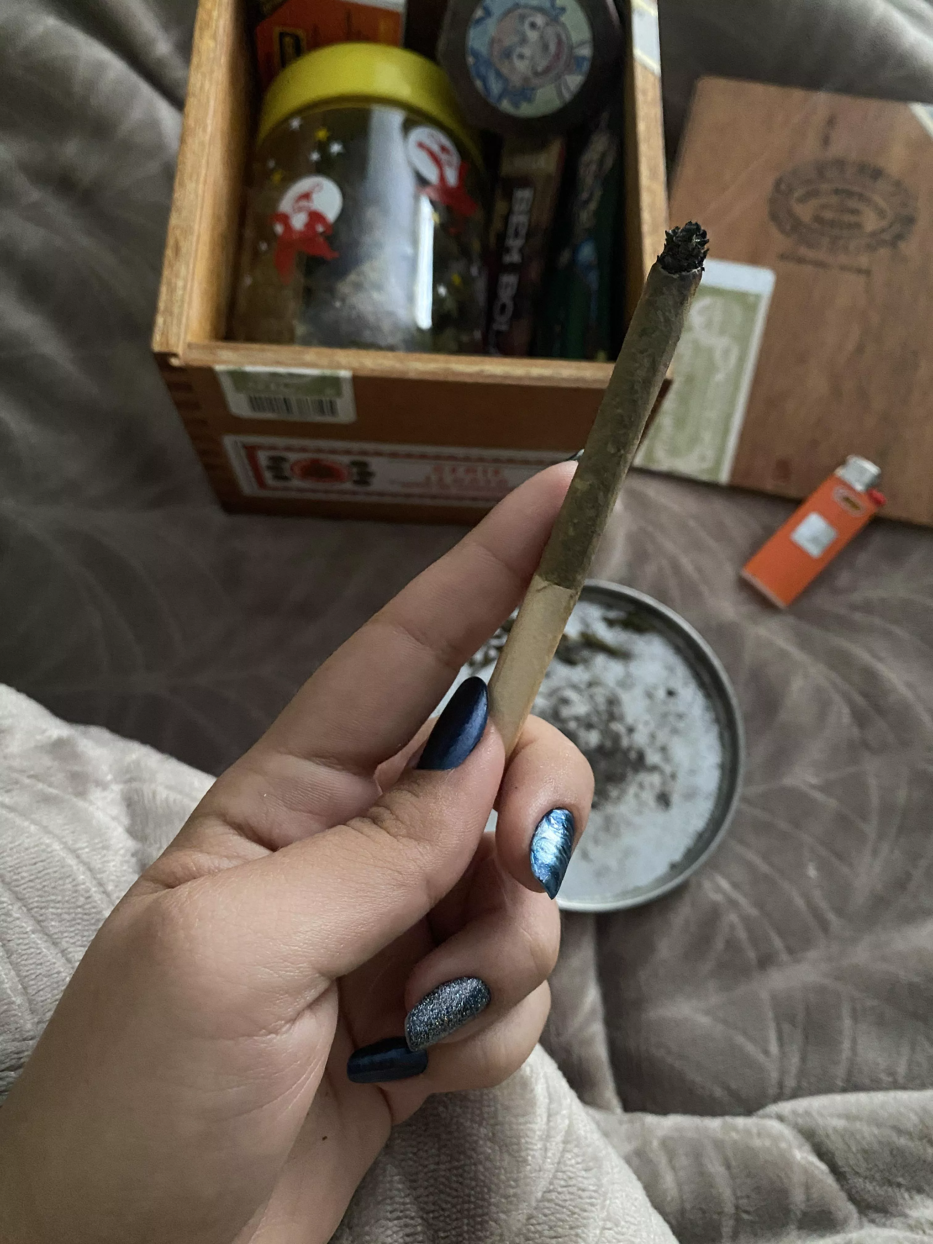 fumar triste bate gostoso 