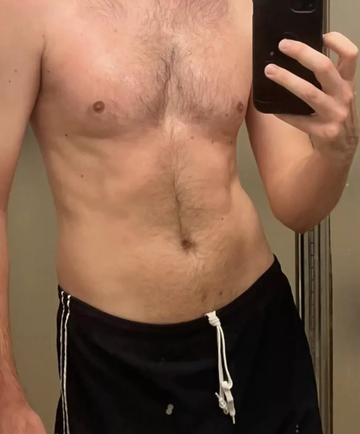 Going to be in New Orleans until Thursday. Looking for a fun couple to meet up with while here. Experienced in the scene. Can host at hotel. 28[M4MF]