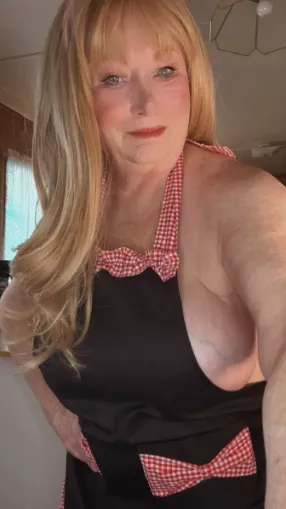 Granny's cooking. 73F