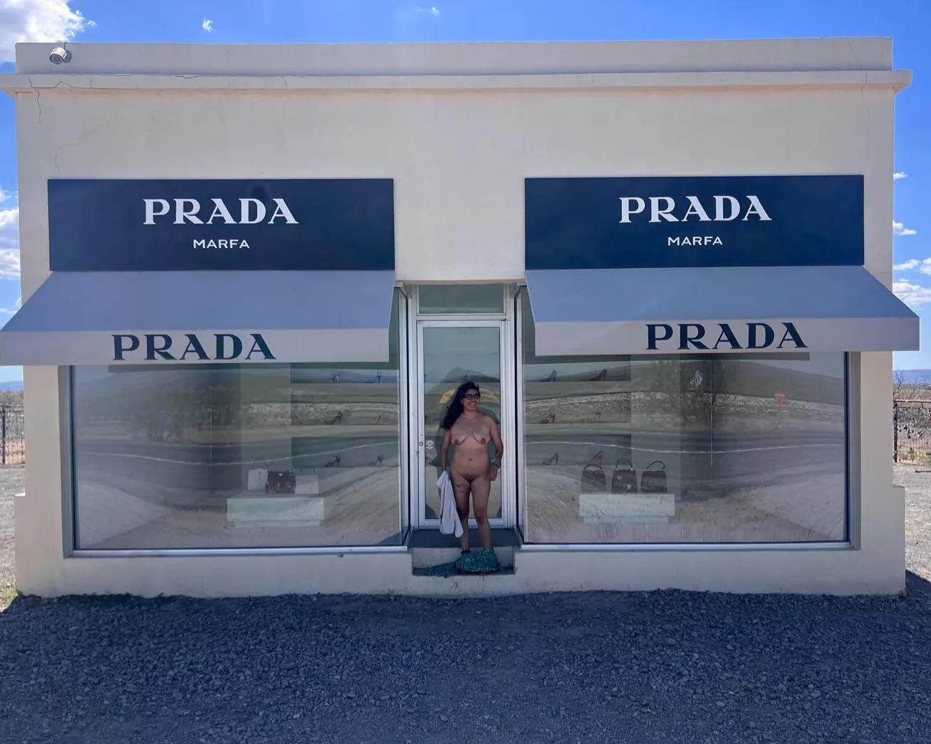 Greetings from the middle of the desert 