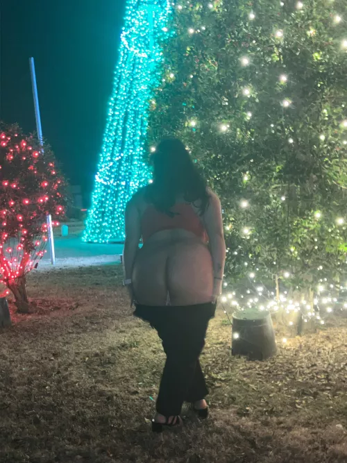 Had to find some good lighting at night 