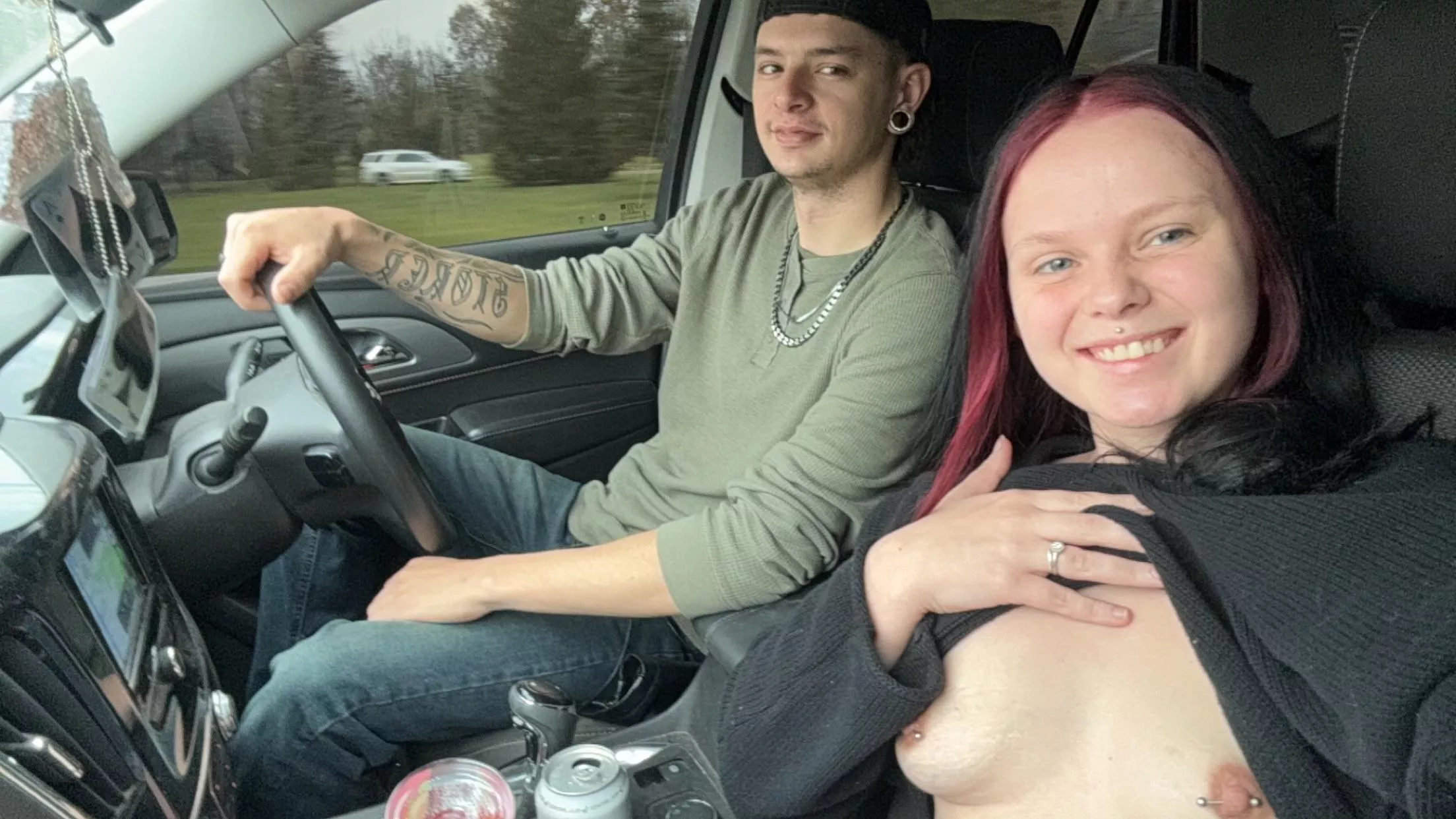 Happy thanksgiving!!! Already had some of my husbands turkey leg this morning 😜 