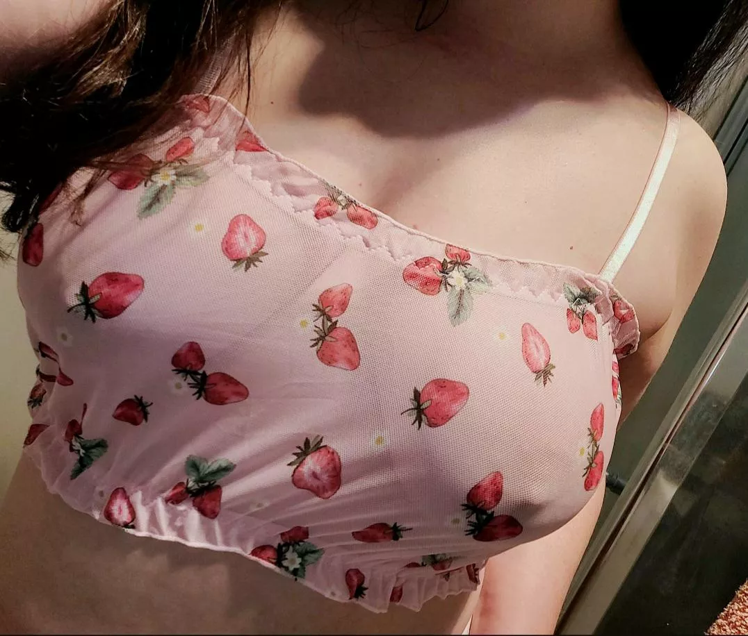 Happy titty Tuesday from me and my strawbs