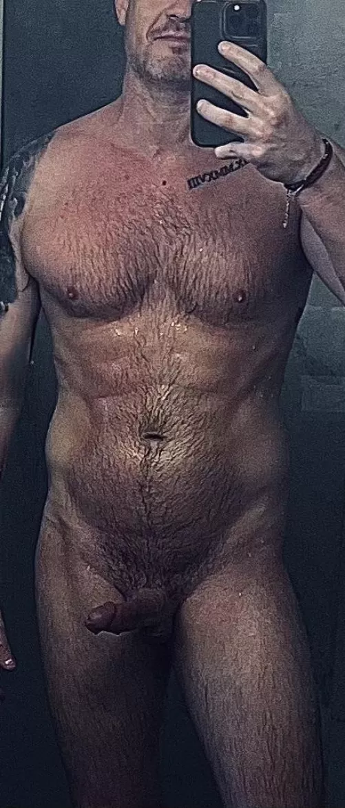 Hi, I’m new here (43)