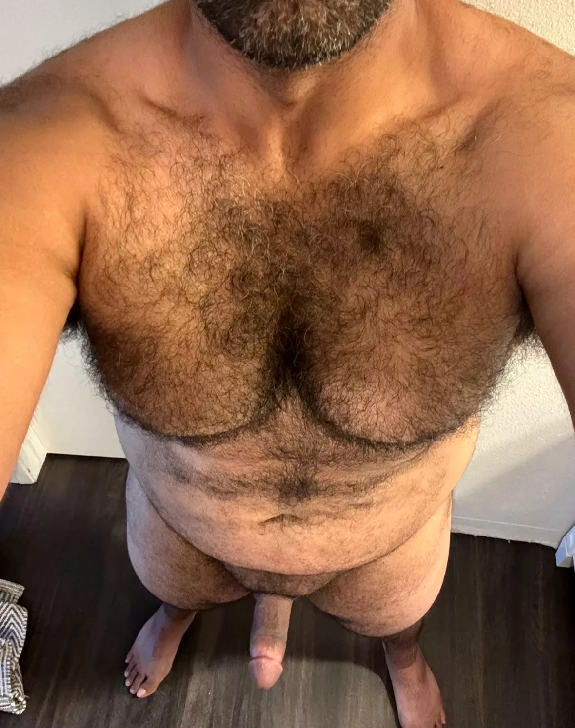 Hope you don’t mind how hairy I am 