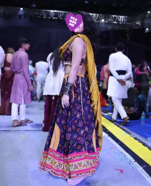 Hotwife looking for someone who can use her on her next trip to Goa!! 😜😜