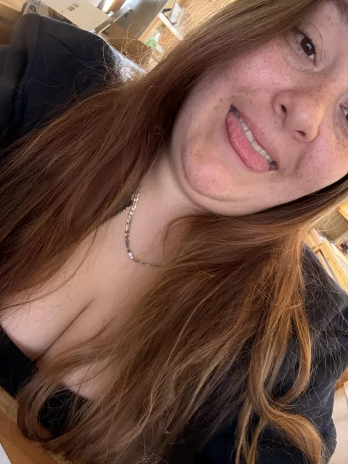 I am your goddess. Spoil me😈 Full Stop.